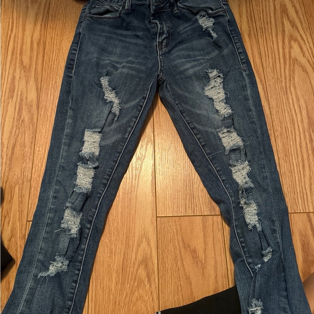 Ripped jeans